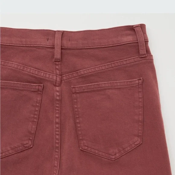 Uniqlo Tapered Ankle Jeans Maroon Size 8 / 30” EUC - Picture 4 of 10
